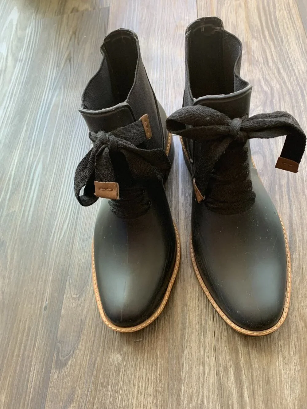 Short Rain Boots